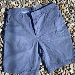 Men’s Lands End Chino Shorts size 38